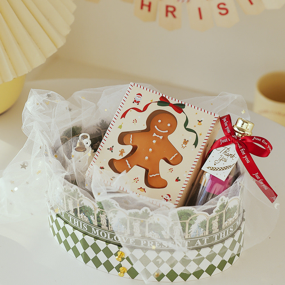 Gingerbread man christmas scented candle