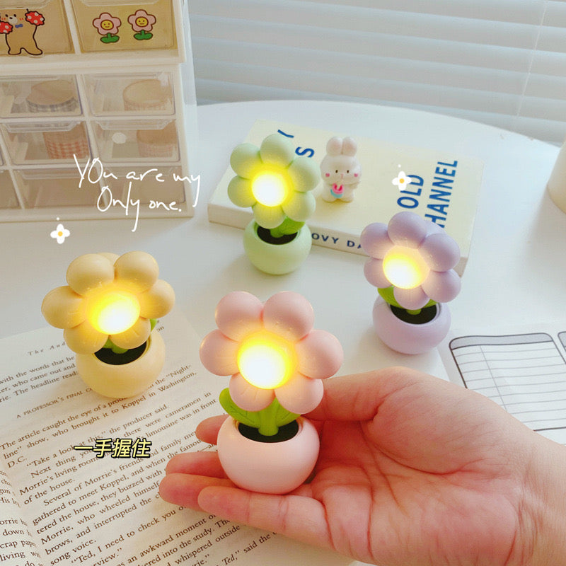 Mini flower lamp