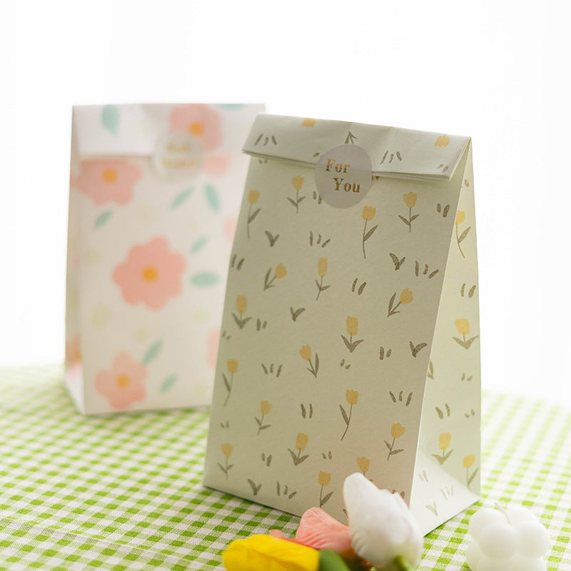 Flora paper gift bag x6