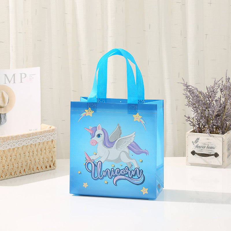 Unicorn plastic carrying gift bag 23x22x11cm