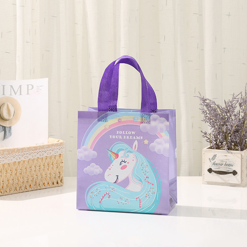 Unicorn plastic carrying gift bag 23x22x11cm