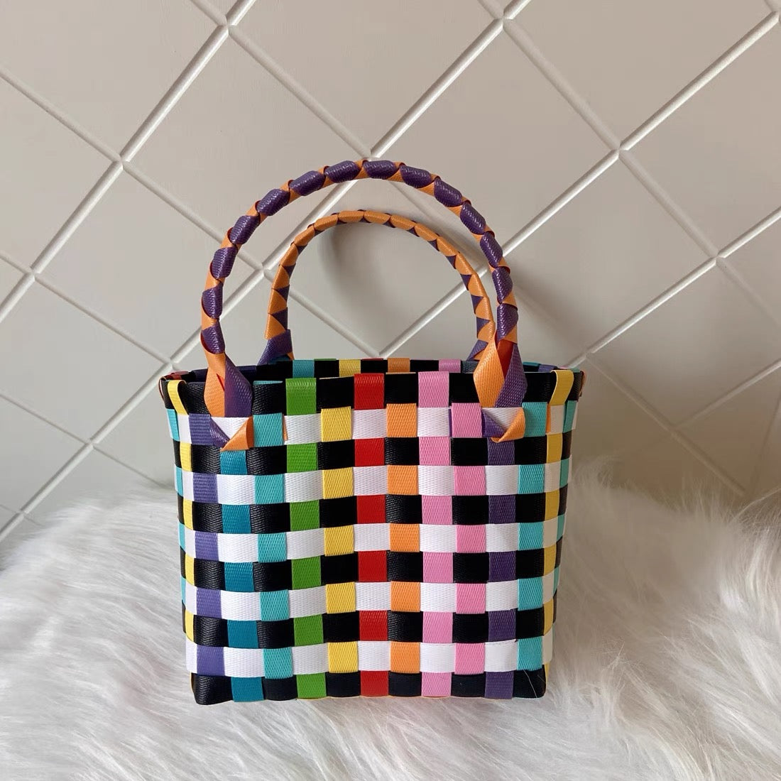 Colorful woven handheld basket handheld bag