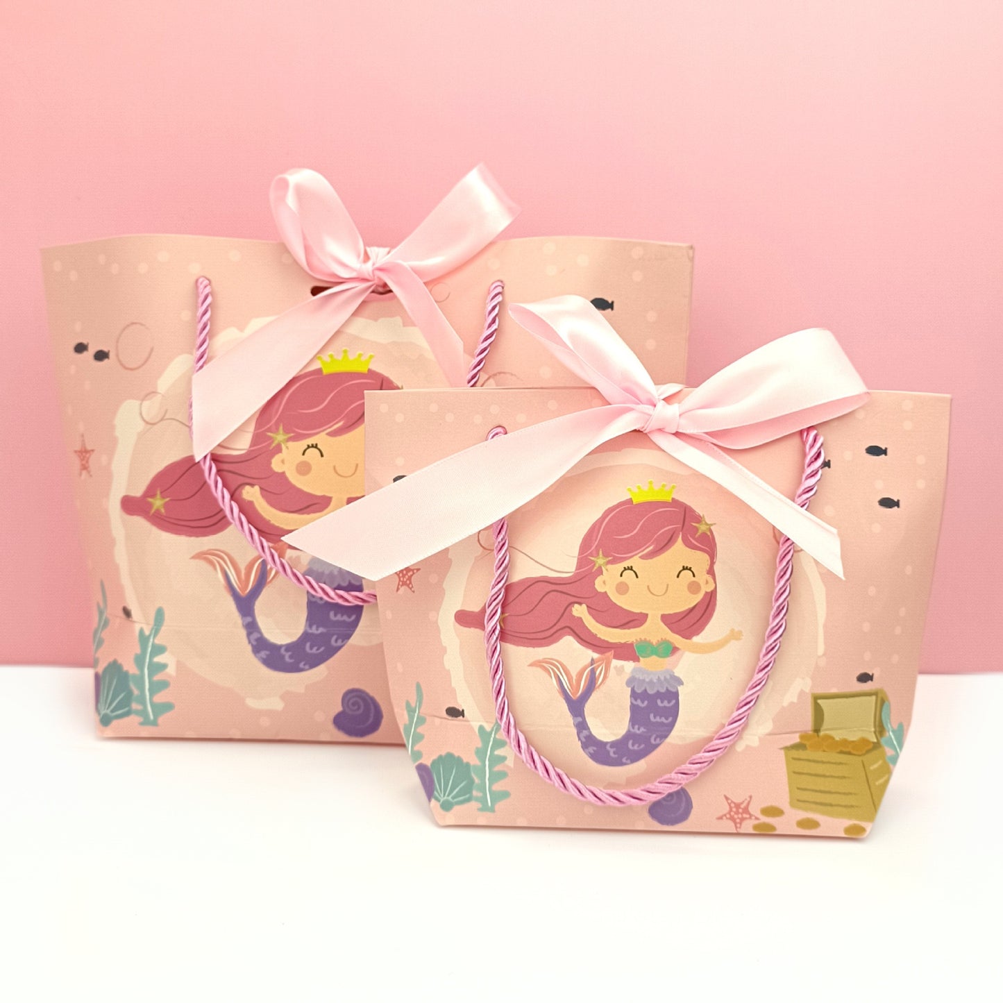 Cartoon tote gift bag with ribbon